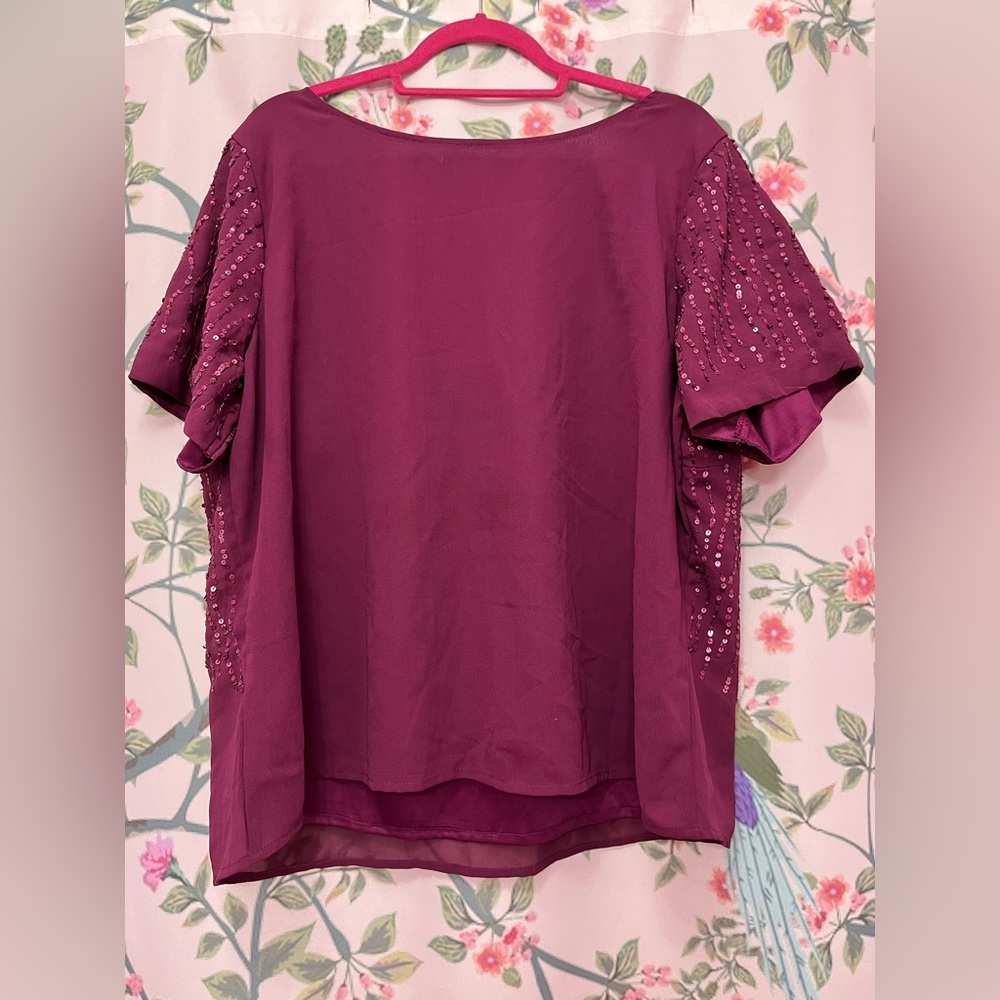Burgundy Roaman’s sequin top 20W - Picture 2 of 3